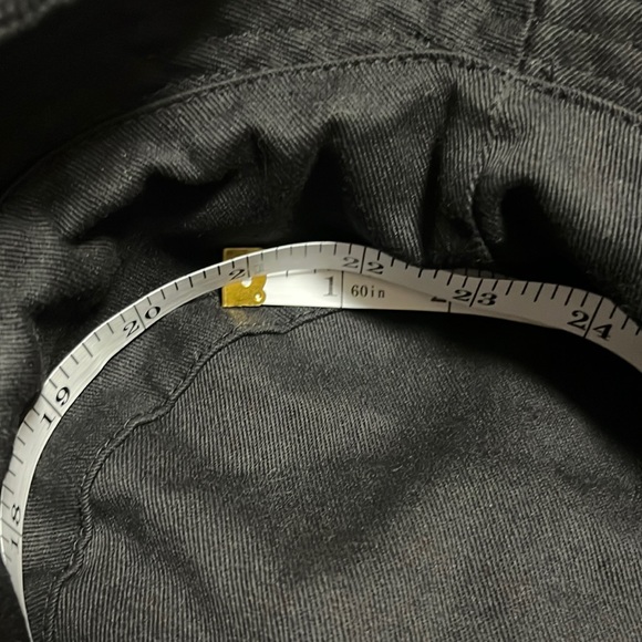 SHEIN Corduroy Bucket Hat - Picture 4 of 4